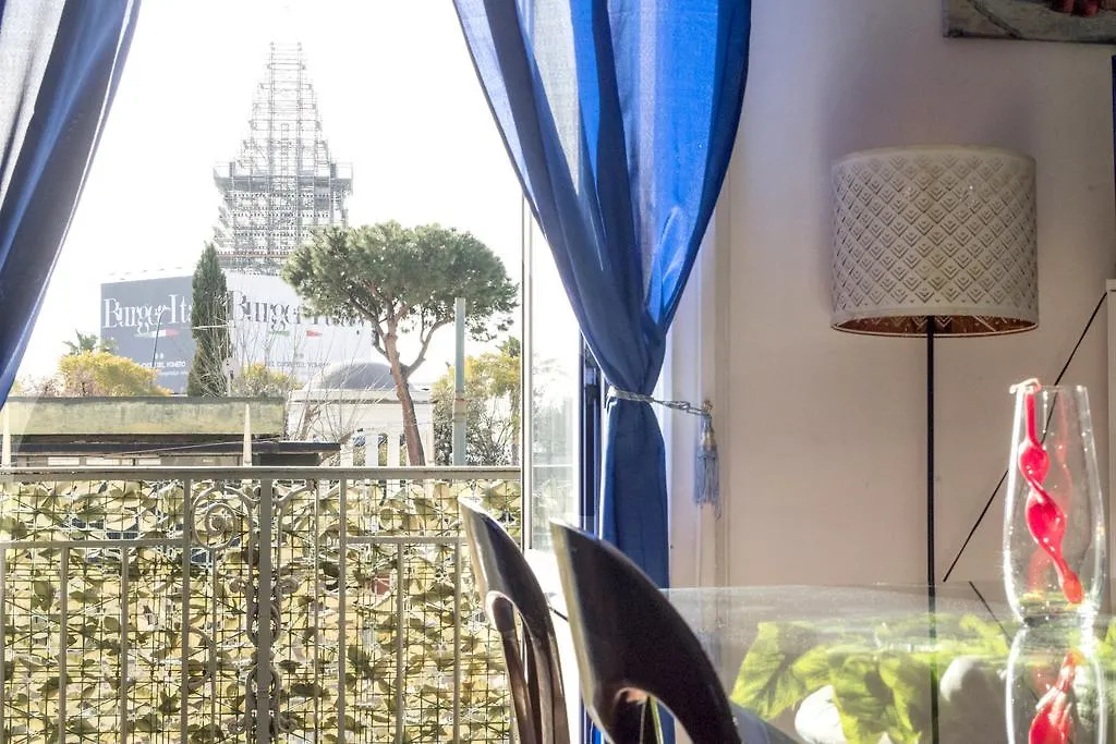 Rotonda Diaz Apartment Naples