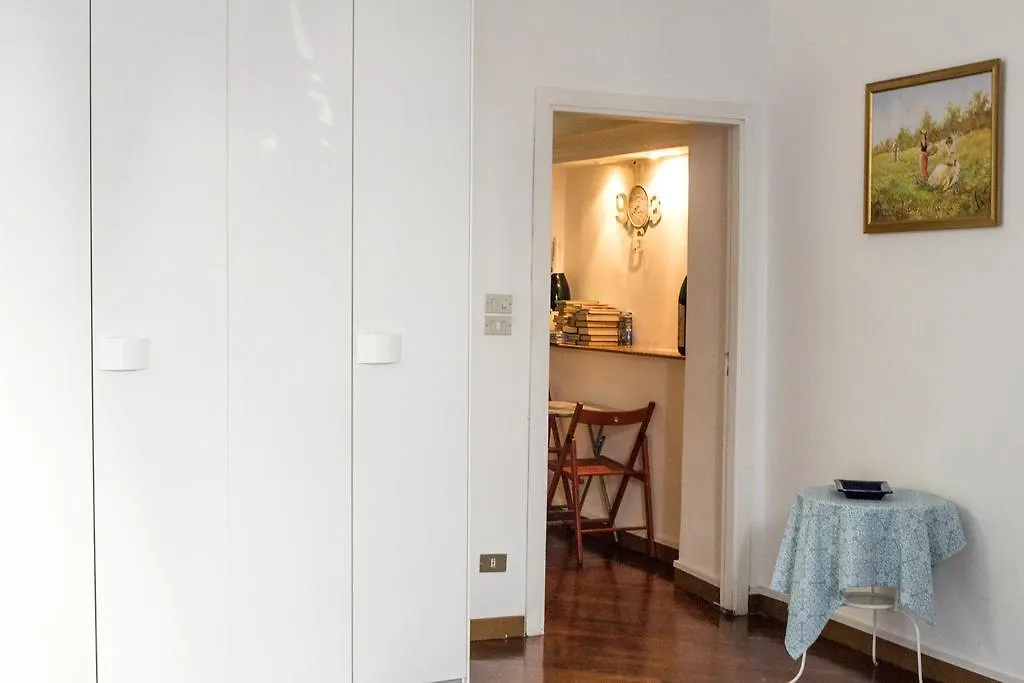 Rotonda Diaz Apartment Naples