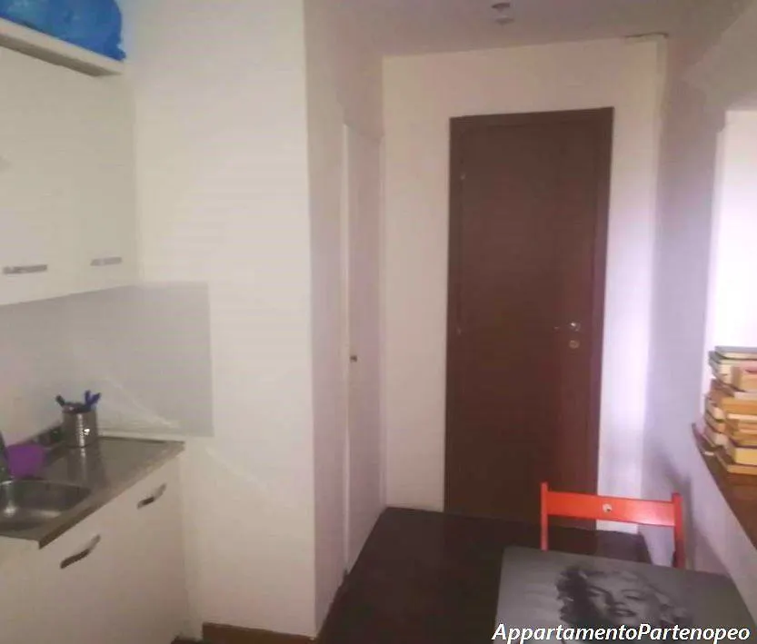 Rotonda Diaz Apartment Naples Italy